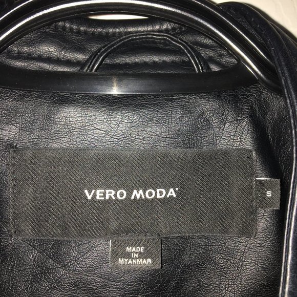 Vero Moda Faux Leather Jacket - Picture 3 of 4